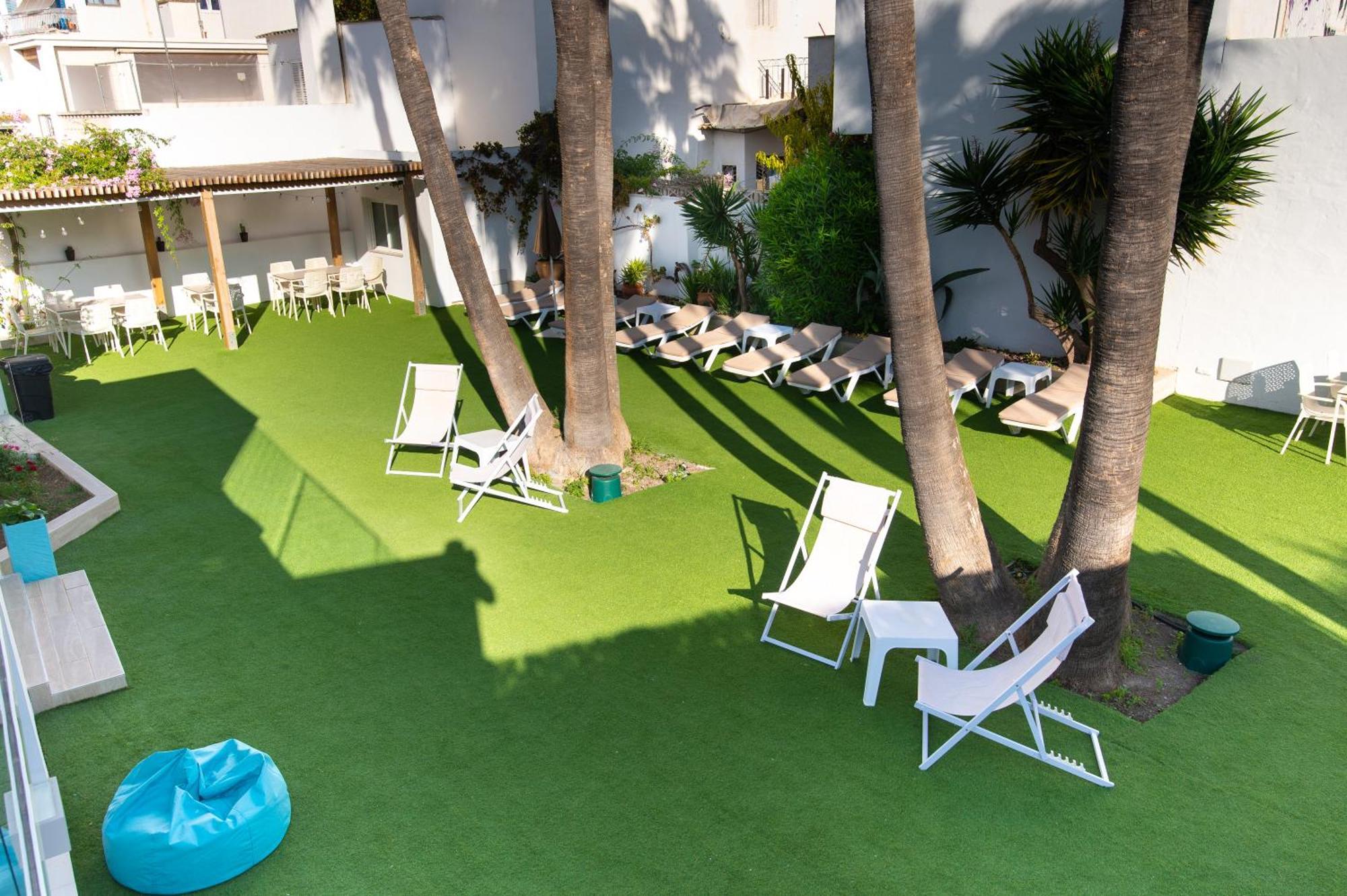 Hotel Tarba San Antonio  Exterior photo
